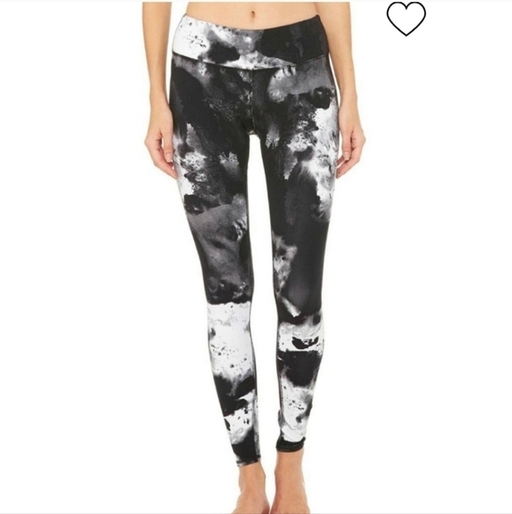 Women's ALO Yoga Airbrush Print Active Leggings Size Small - Picture 1 of 9